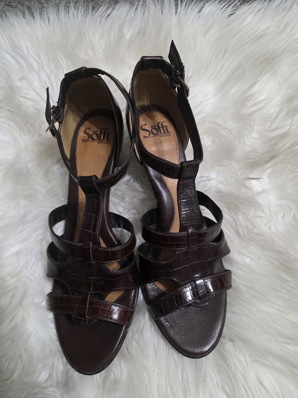 Söfft Dark Brown Croc-Embossed Leather T-Strap Heels
